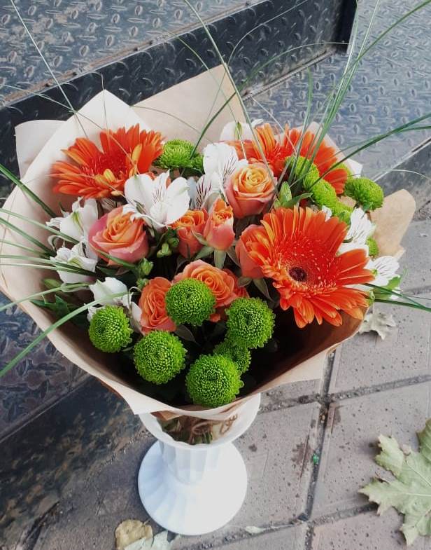Букет цветов из: Герберы, Хризантемы, Альстромерии и Розы в Северном