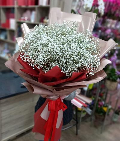 Букет цветов из: Гипсофила в Северном