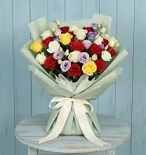 Букет цветов из:  Розы в Северном