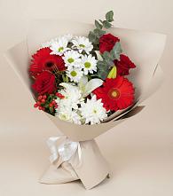 Букет цветов из:  Розы, Хризантемы, Герберы и Лилии в Северном