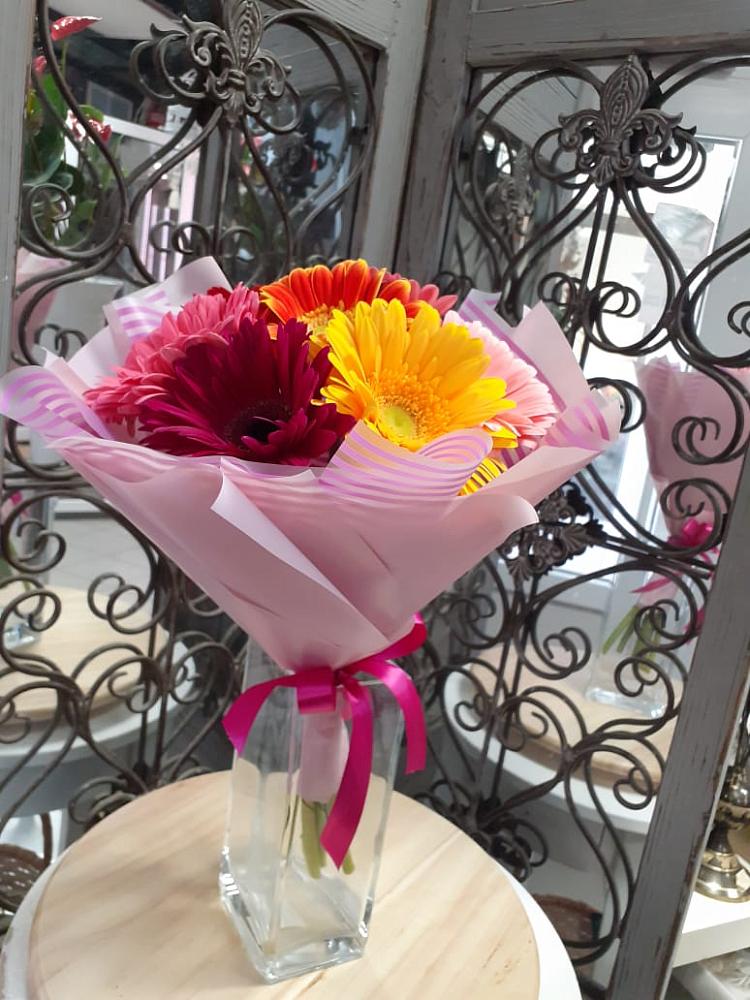 Букет цветов из: Герберы в Северном