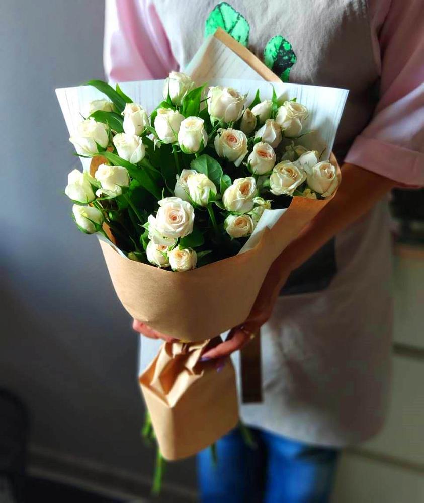 Букет цветов из: Розы в Северном