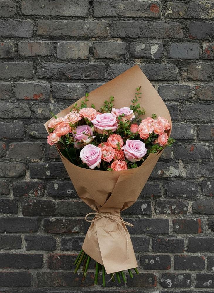 Букет цветов из: Розы в Северном