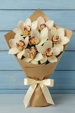 Букет цветов из:  Орхидеи и Розы в Северном